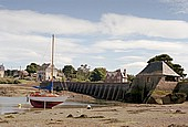 Cte de Granit Rose, Tregastel, le moulin a mare 